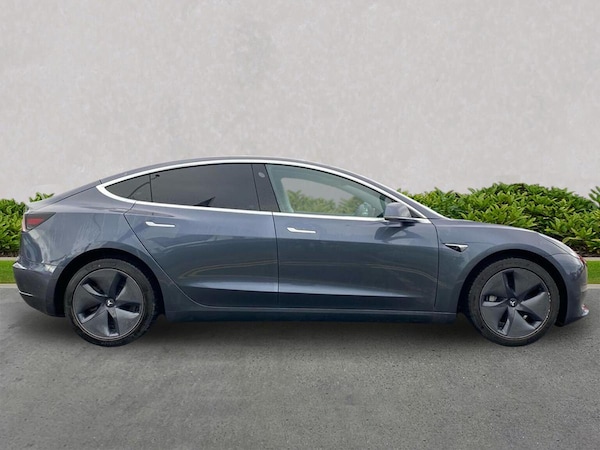 Used Tesla Model 3 2020 for sale - 76193223: Photo 3
