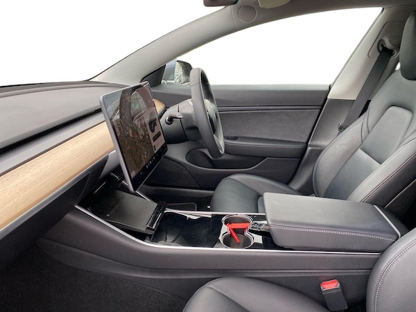 Used Tesla Model 3 2020 for sale - 76193223: Photo 7