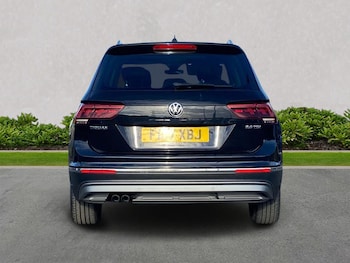 Used Volkswagen Tiguan 2017 for sale - 76231764: Photo 4