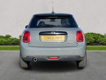 Used MINI Hatch 2018 for sale - 79733286: Photo