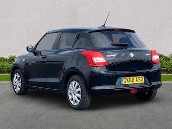 Used Suzuki Swift 2018 for sale - 79222838: Photo