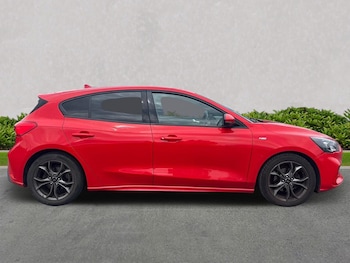 Used Ford Focus 2019 for sale - 75524517: Photo