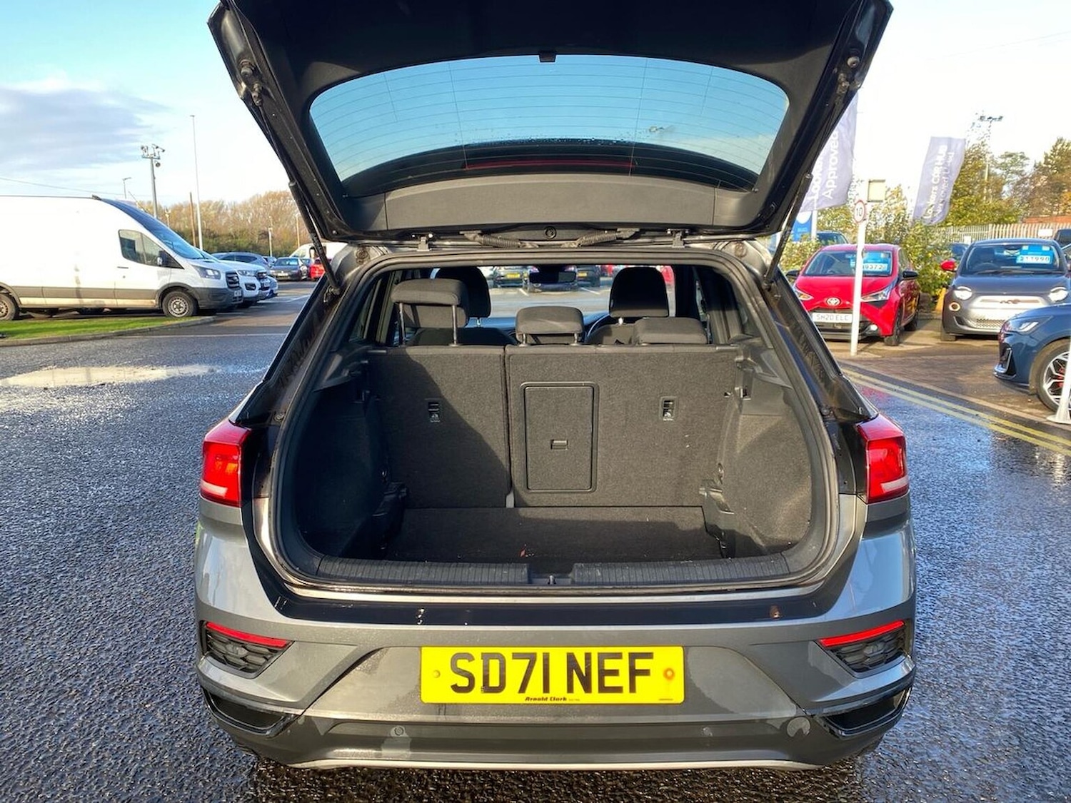 Used Volkswagen T-Roc 2021 for sale - 76735595: Photo 17