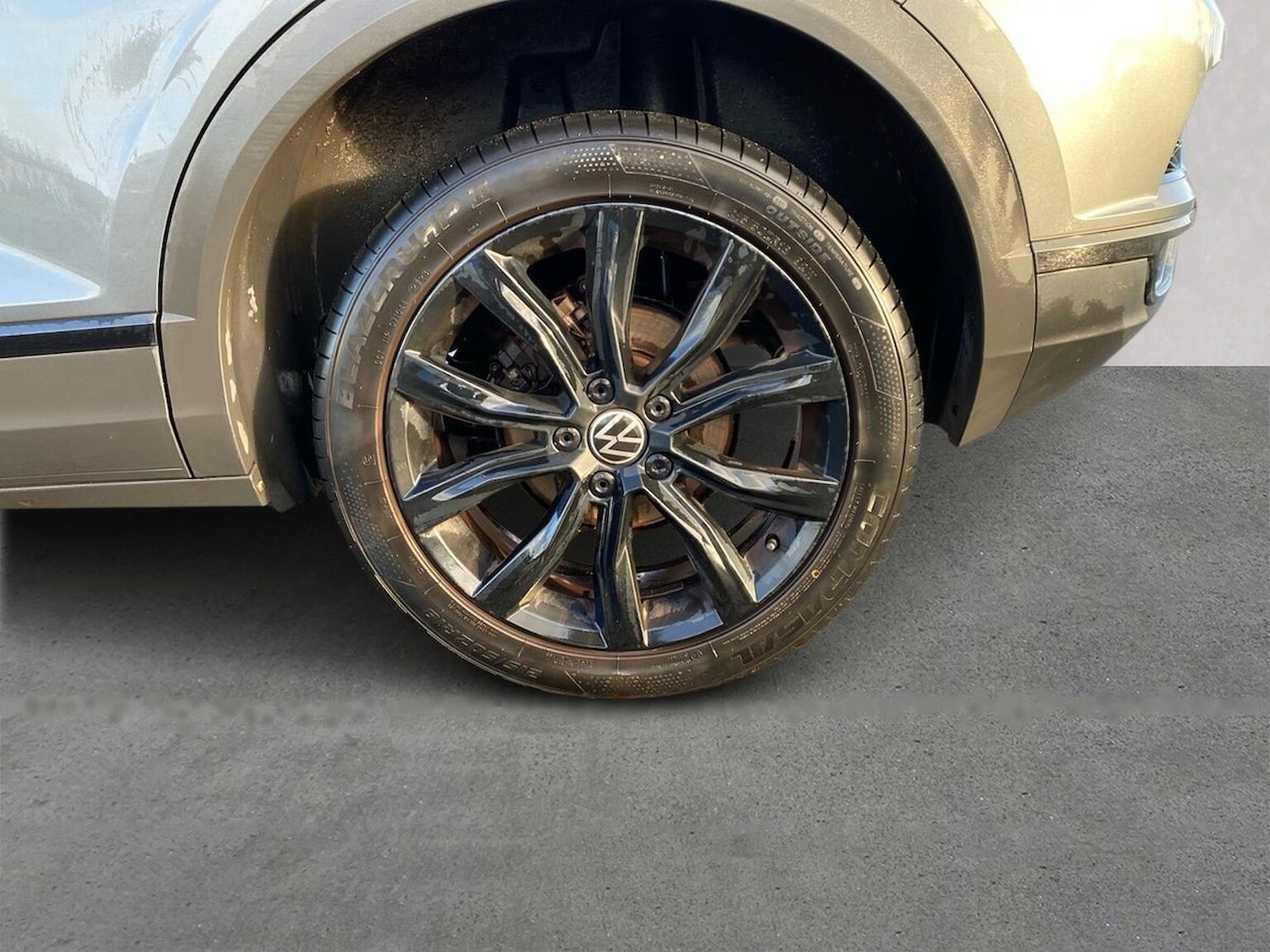 Used Volkswagen T-Roc 2021 for sale - 76735595: Photo 6