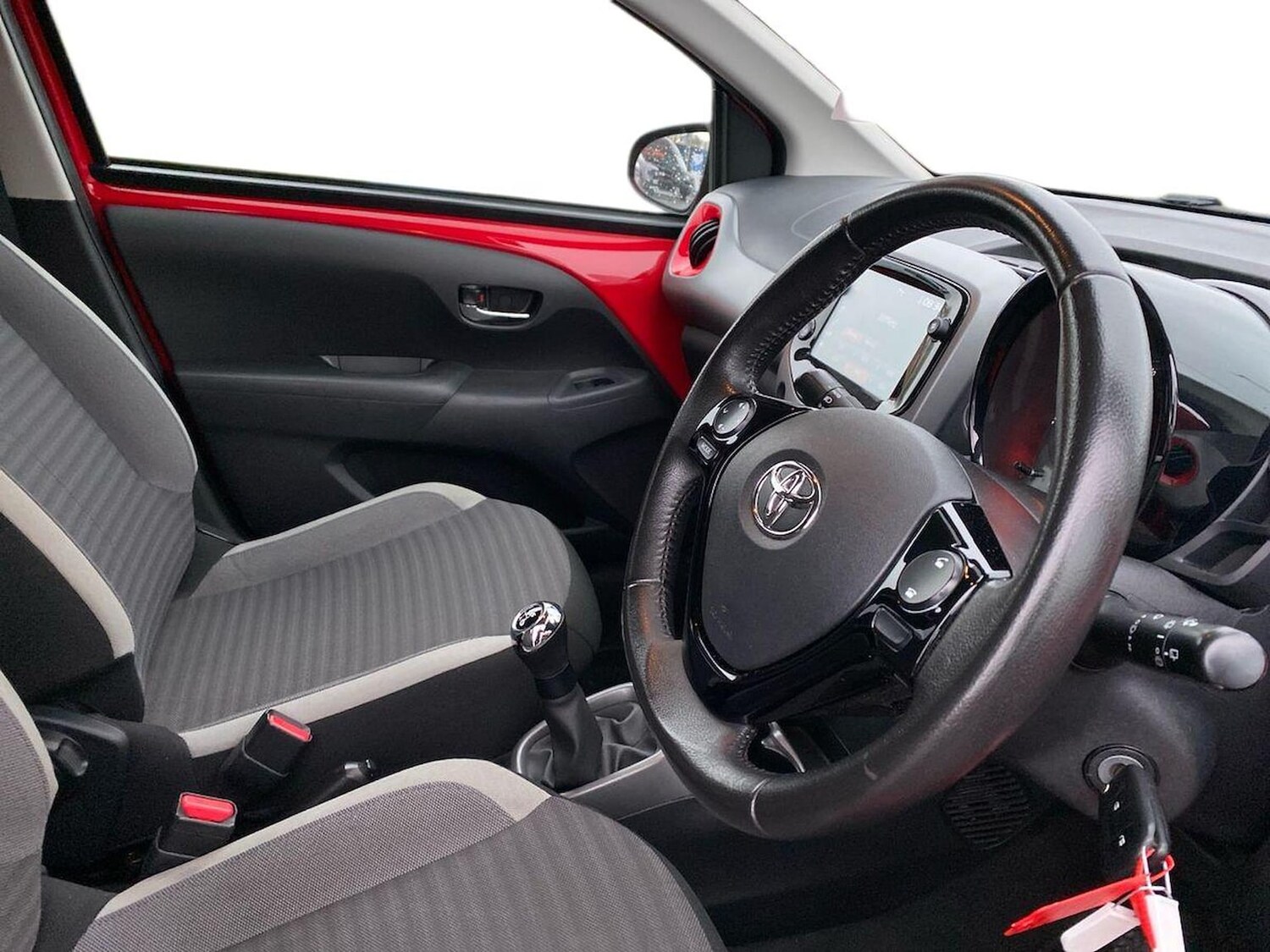 Used Toyota AYGO 2019 for sale - 77020611: Photo 17