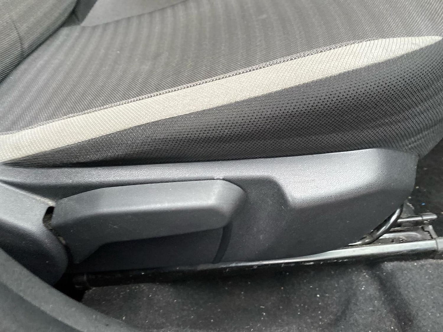 Used Toyota AYGO 2019 for sale - 77020611: Photo 32