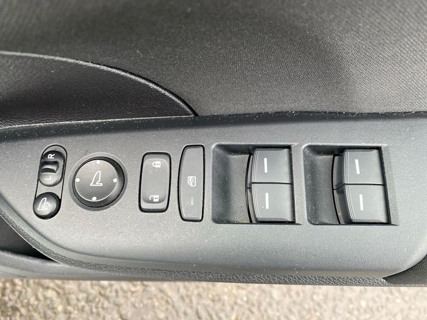 Used Honda Civic 2017 for sale - 76892116: Photo 21