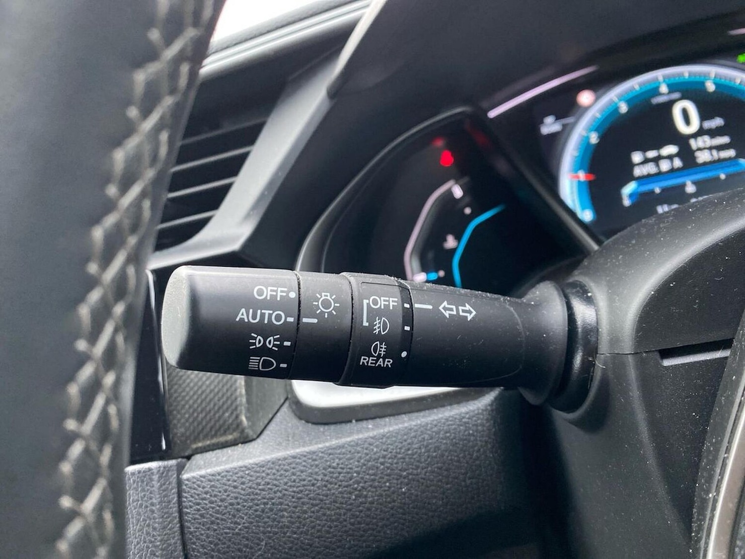 Used Honda Civic 2017 for sale - 76892116: Photo 28