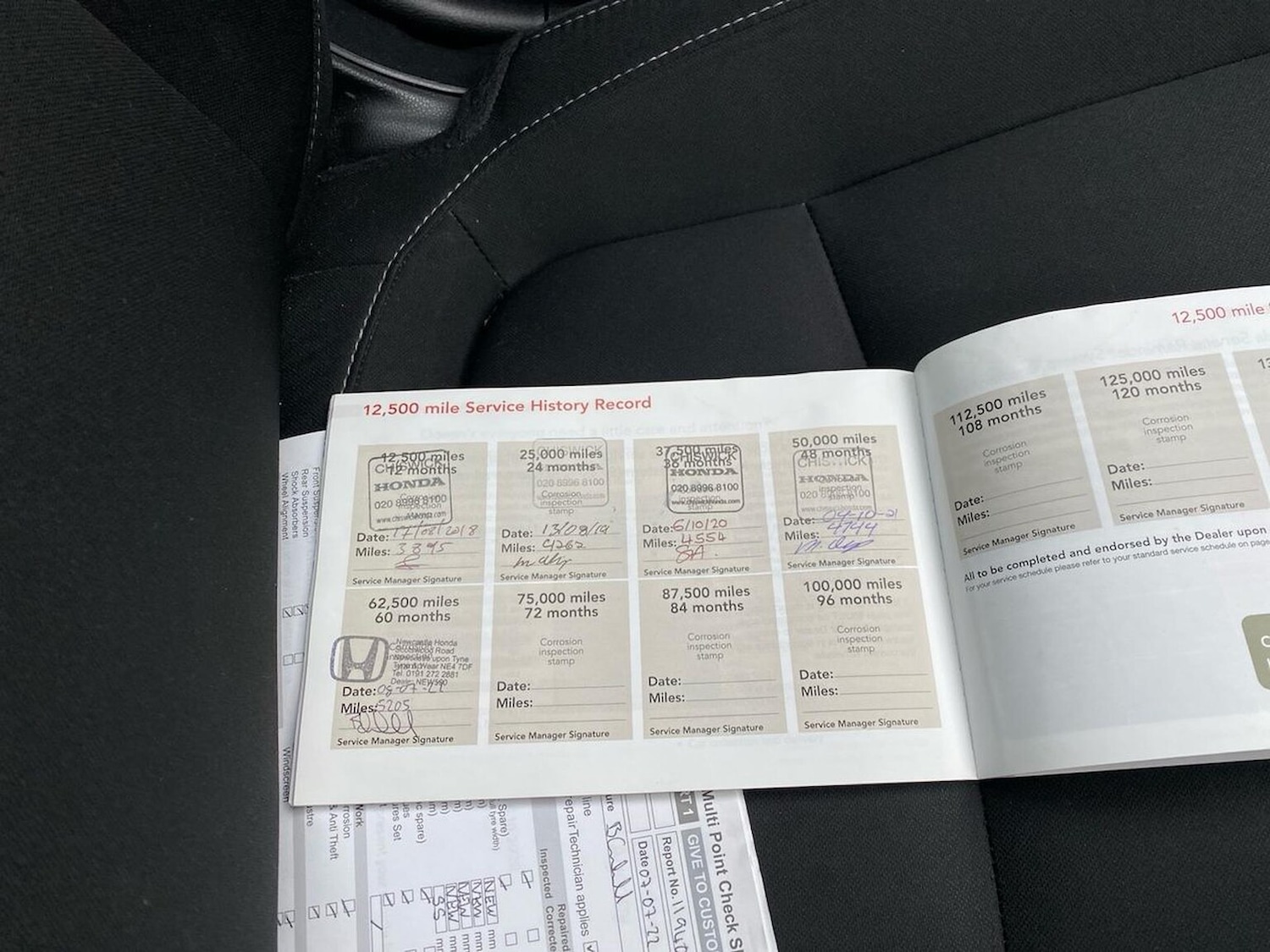 Used Honda Civic 2017 for sale - 76892116: Photo 30