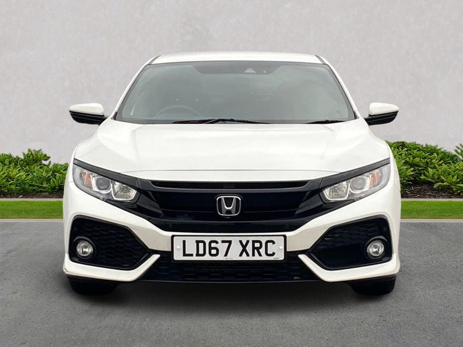 Used Honda Civic 2017 for sale - 76892116: Photo 5