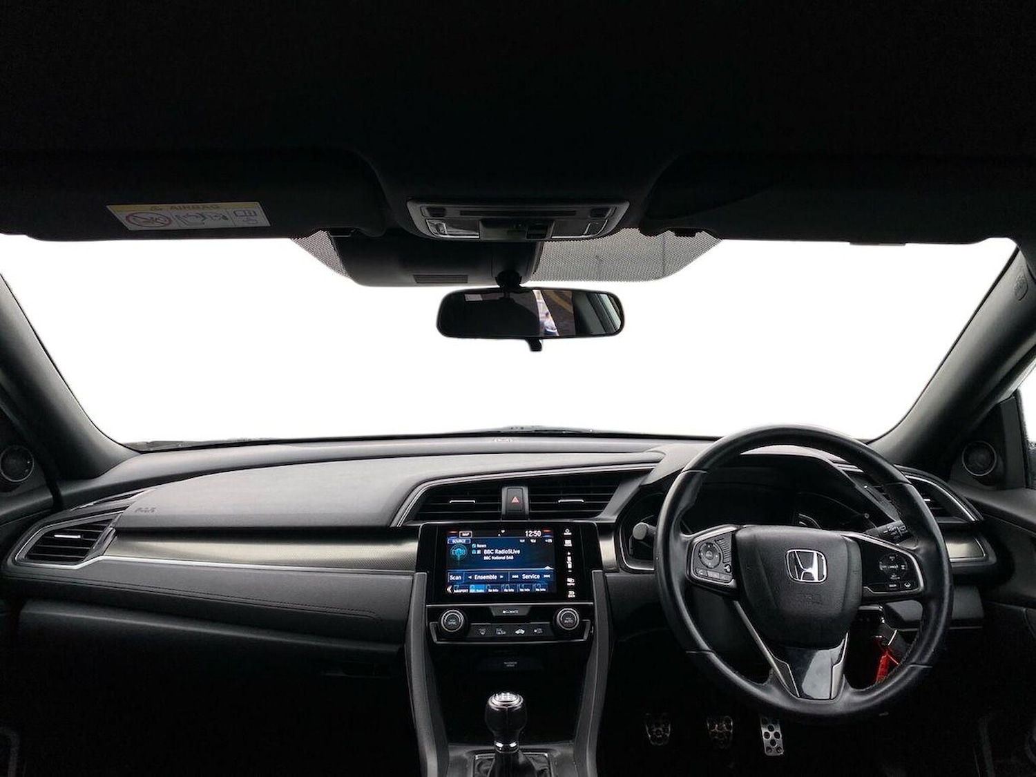 Used Honda Civic 2017 for sale - 76892116: Photo 8