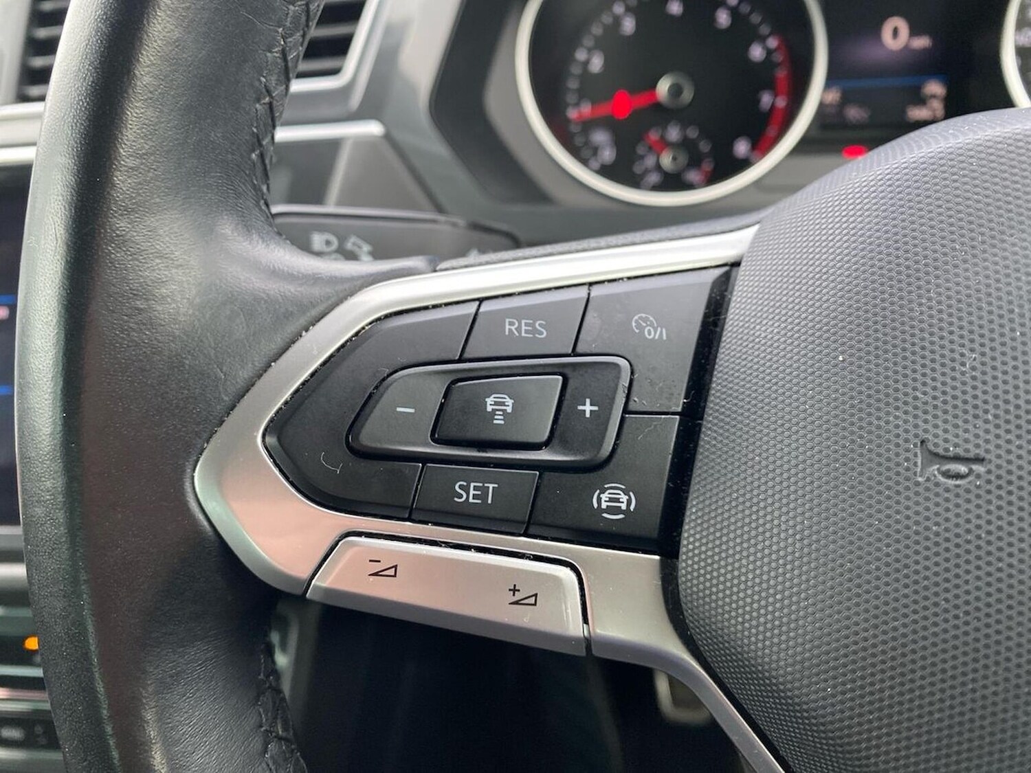 Used Volkswagen Tiguan 2021 for sale - 76253684: Photo 26