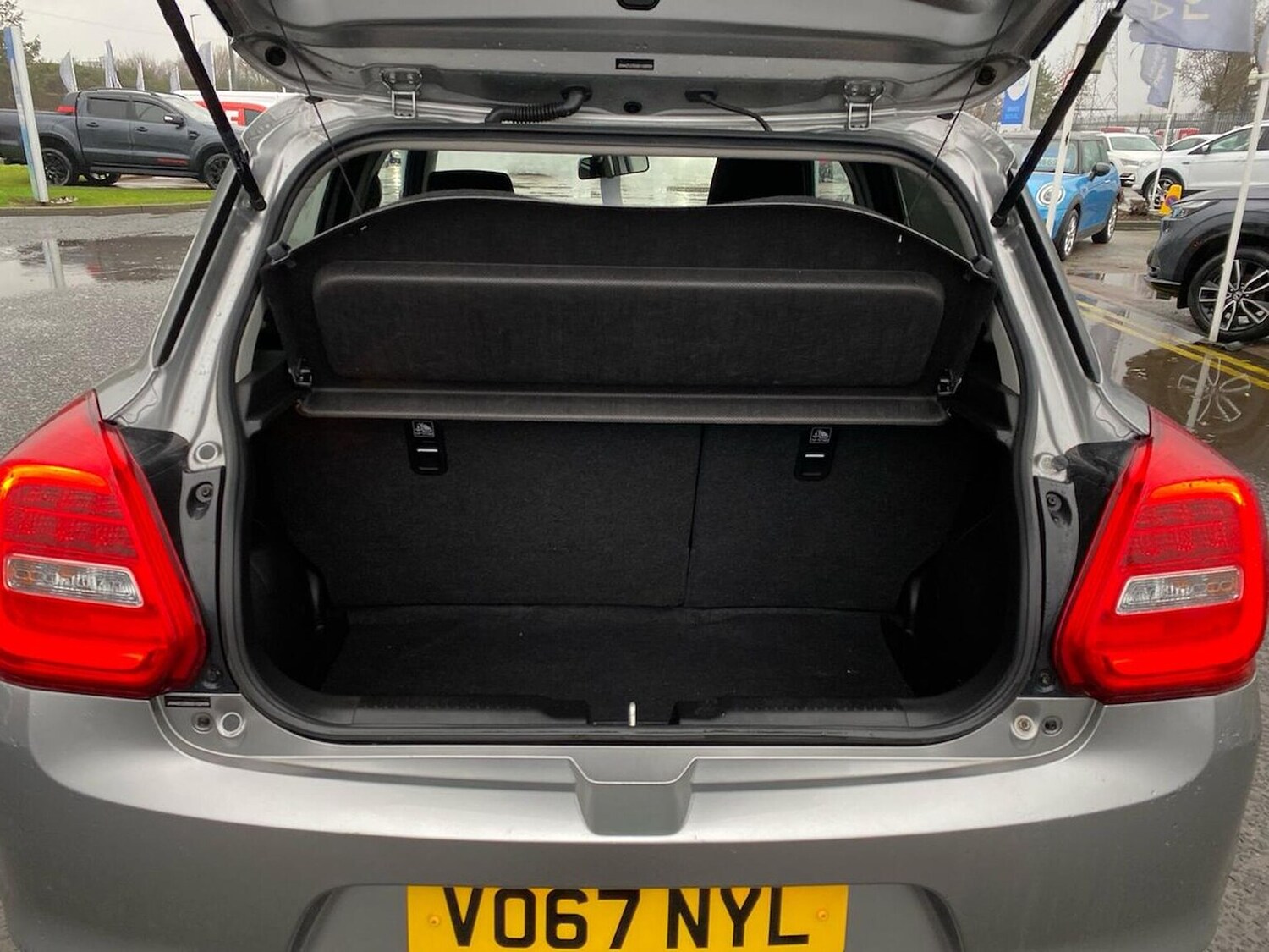 Used Suzuki Swift 2017 for sale - 77759381: Photo 17