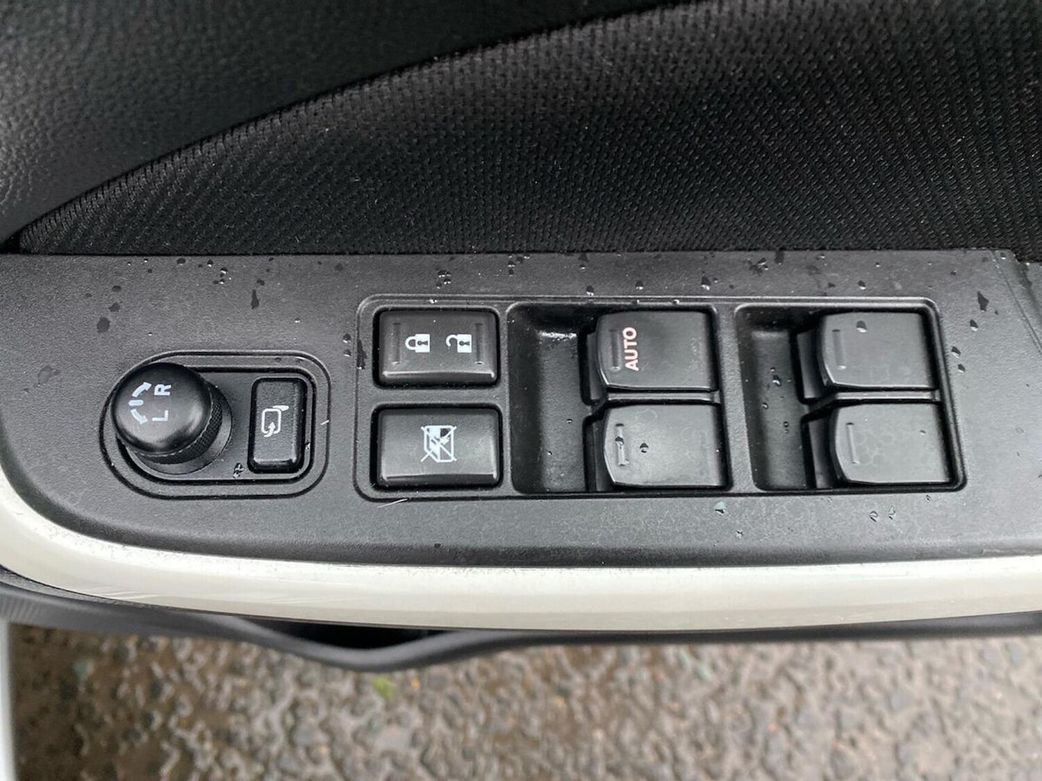 Used Suzuki Swift 2017 for sale - 77759381: Photo 21