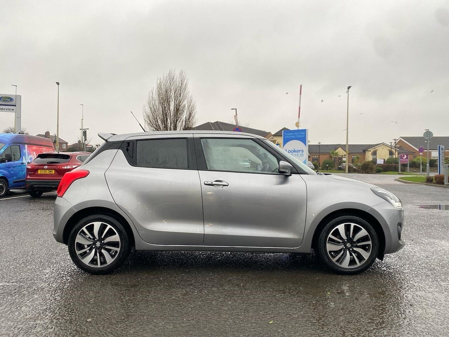 Used Suzuki Swift 2017 for sale - 77759381: Photo 3