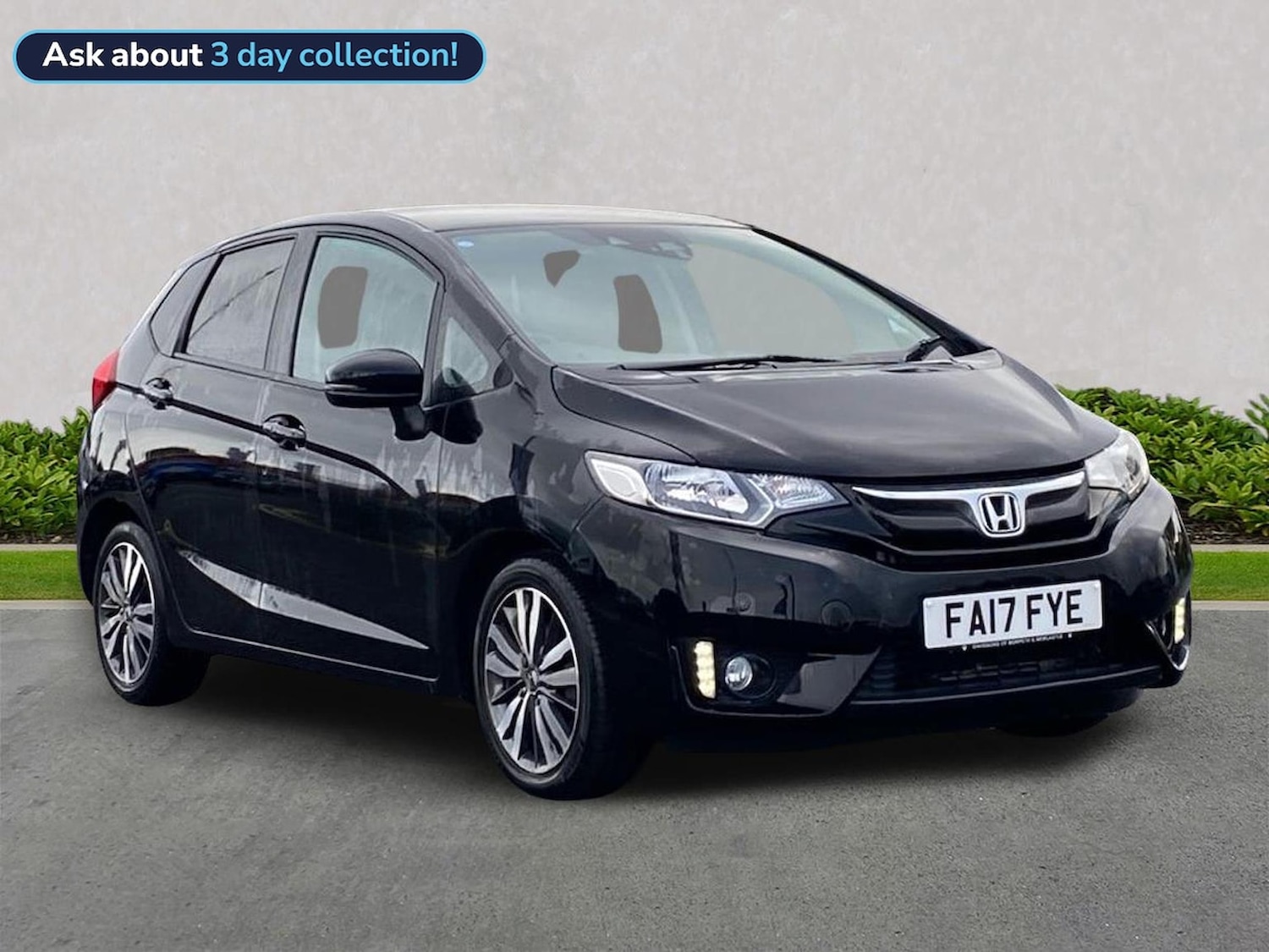 Used Honda Jazz 2017 for sale - 76402440: Photo 1