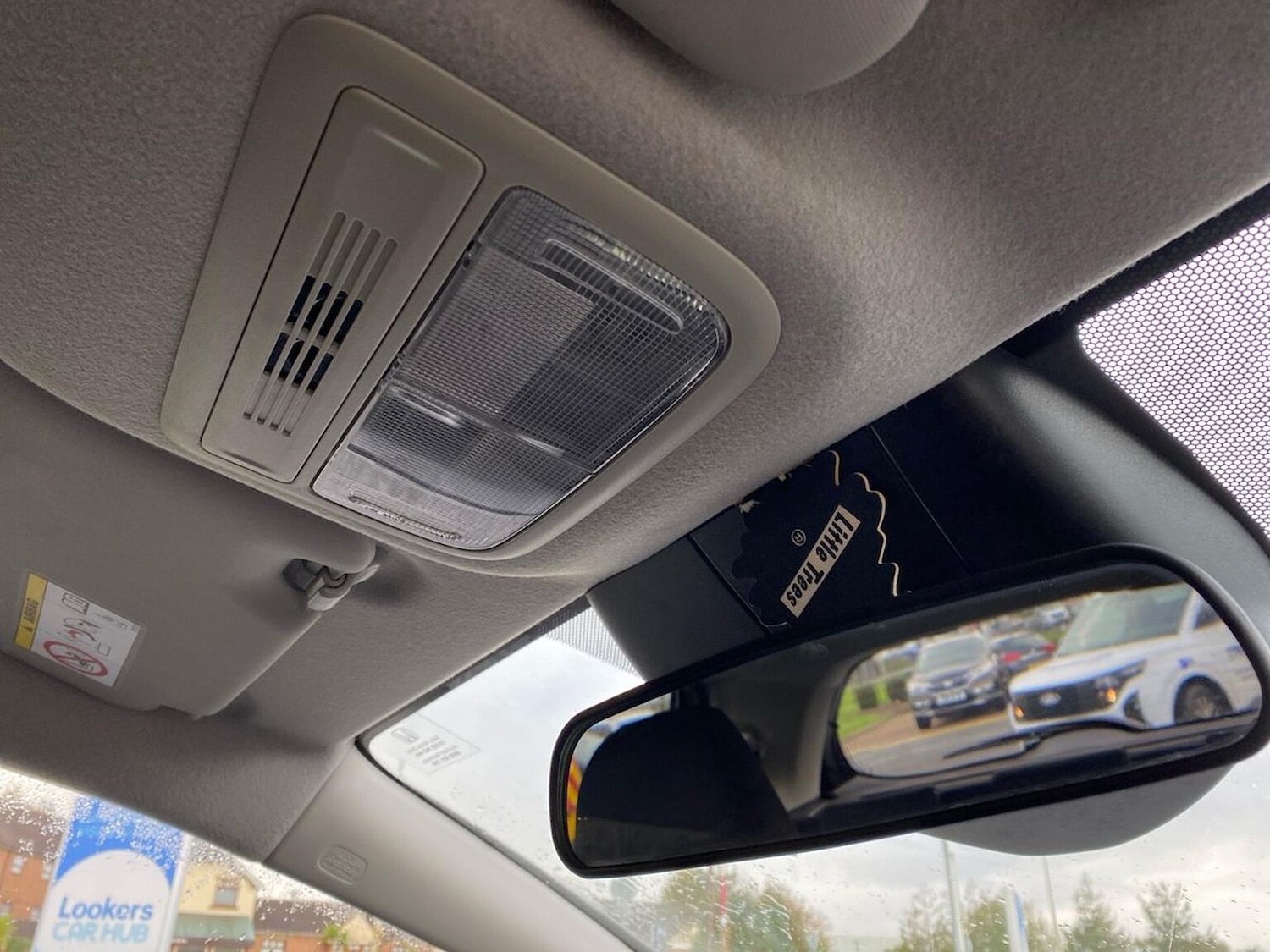 Used Honda Jazz 2017 for sale - 76402440: Photo 14