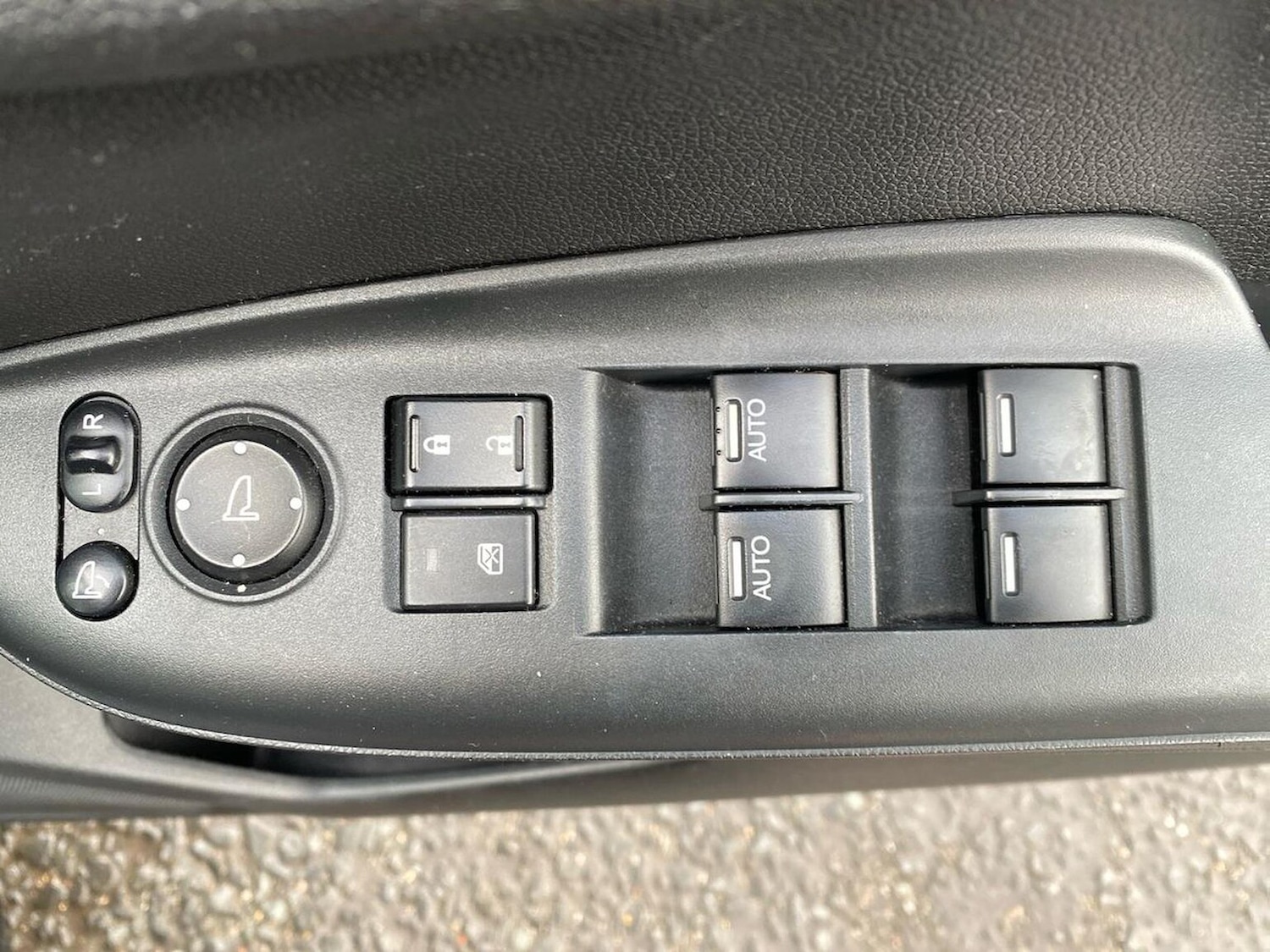 Used Honda Jazz 2017 for sale - 76402440: Photo 21