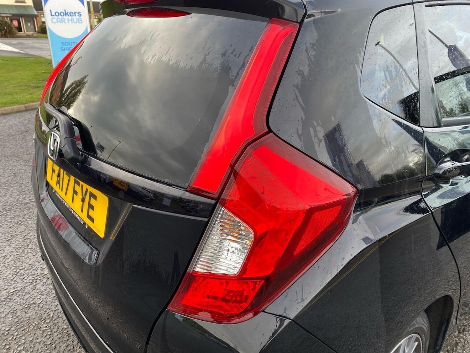 Used Honda Jazz 2017 for sale - 76402440: Photo 24