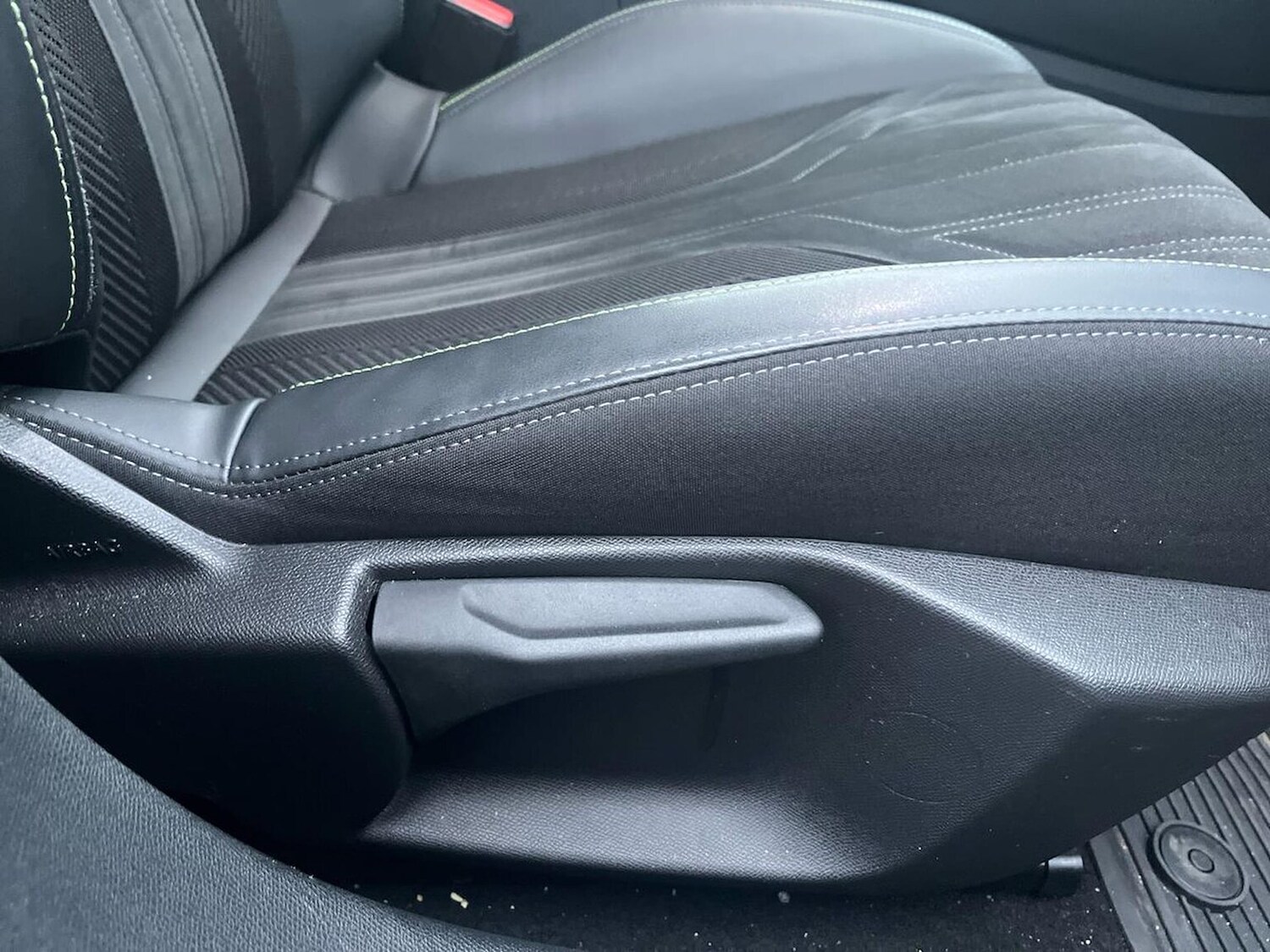 Used Peugeot 308 2023 for sale - 77489482: Photo 30