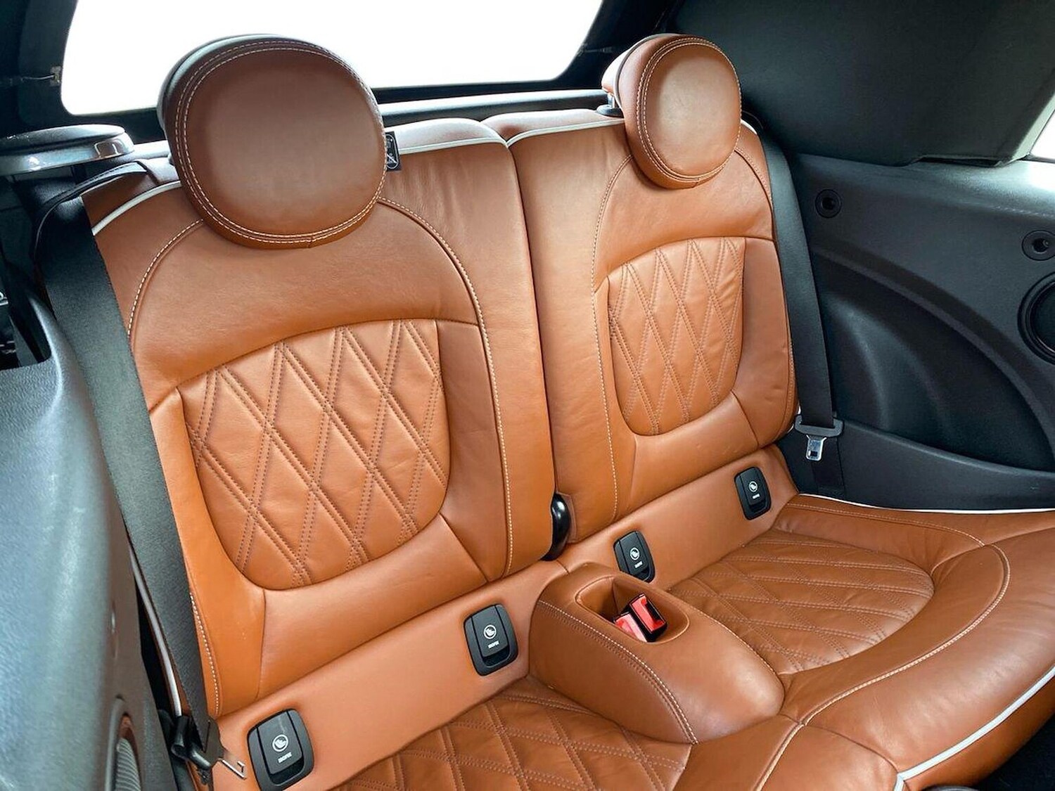 Used MINI Convertible 2017 for sale - 77489491: Photo 16