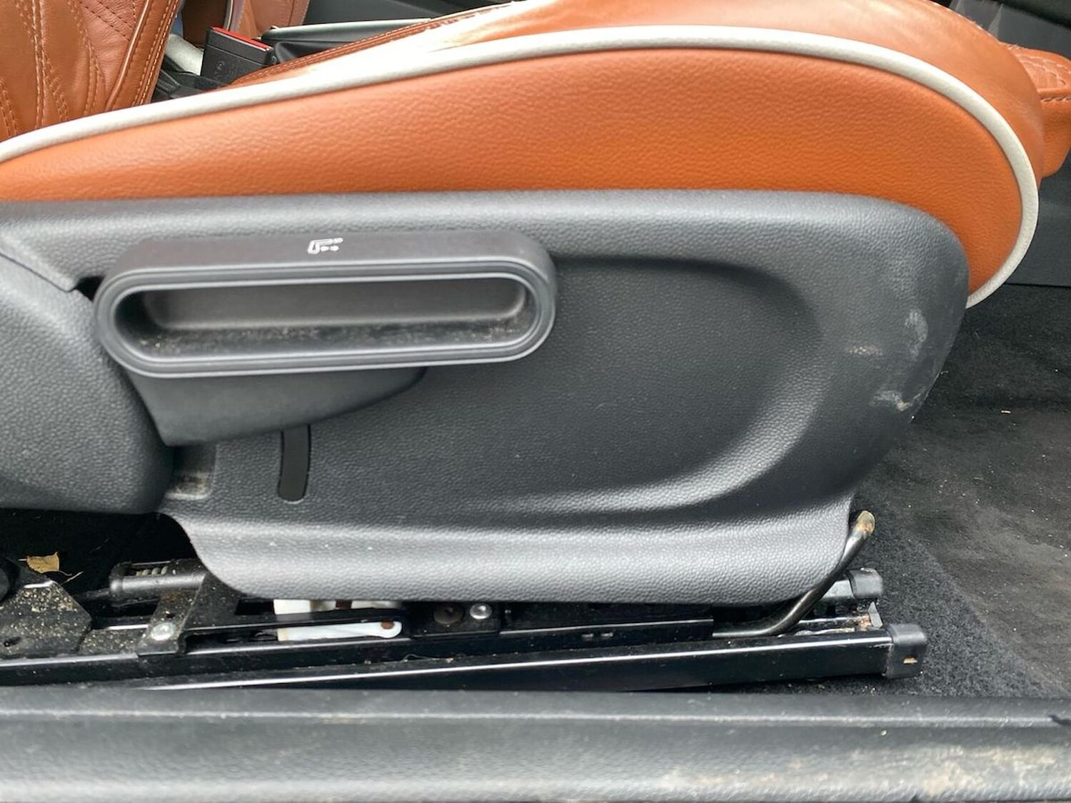 Used MINI Convertible 2017 for sale - 77489491: Photo 30