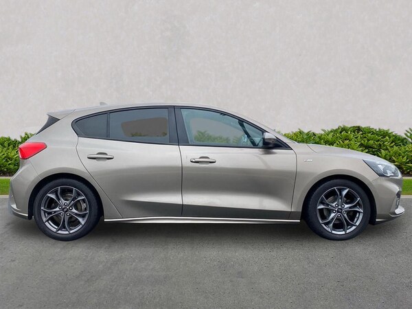 Used Ford Focus 2019 for sale - 76264375: Photo 3