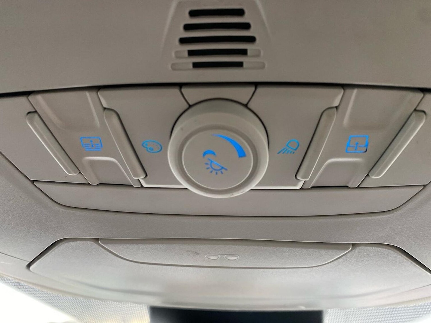 Used Ford Kuga 2016 for sale - 76969967: Photo 36