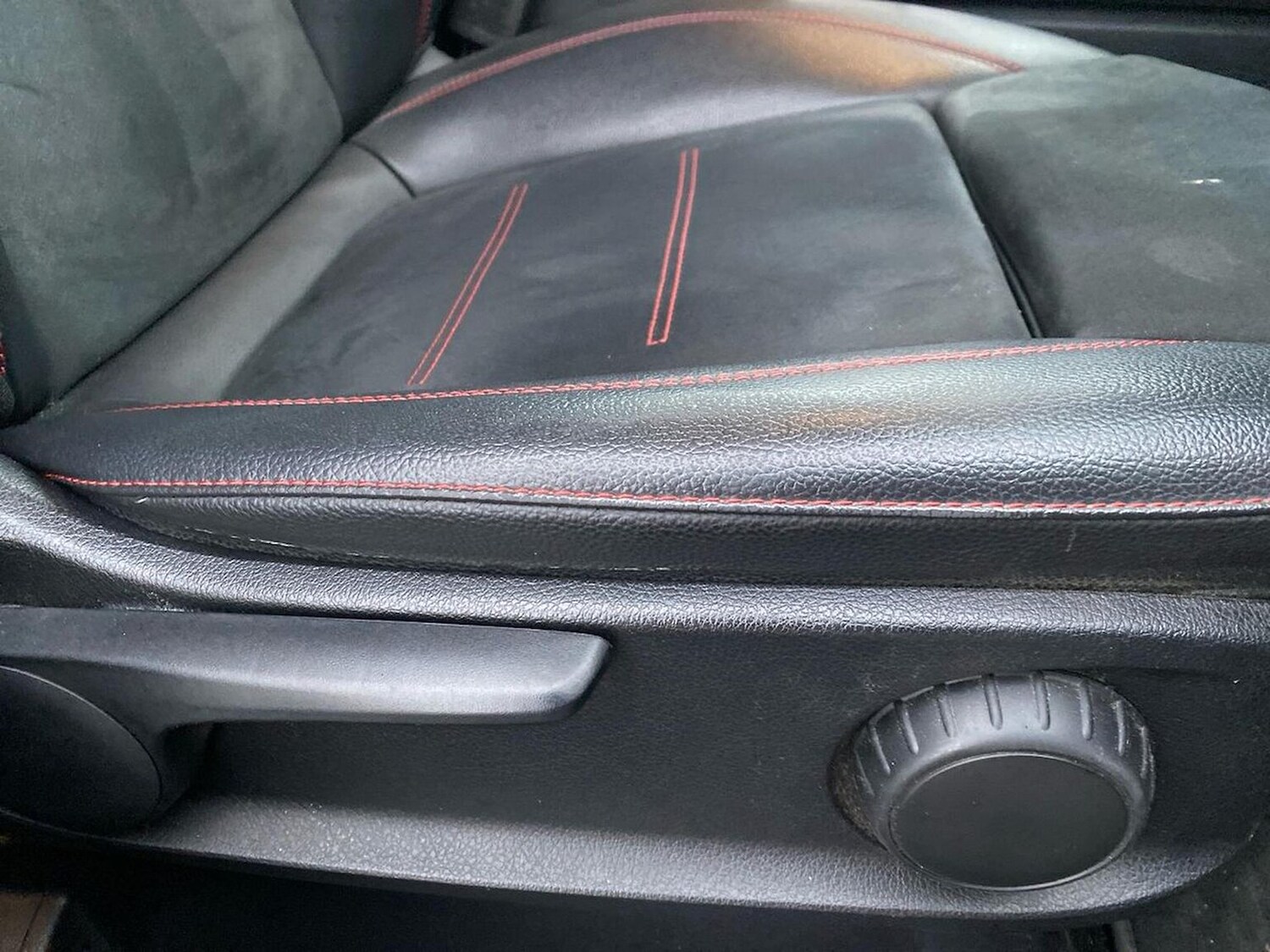 Used Mercedes-Benz GLB 2021 for sale - 77802115: Photo 30