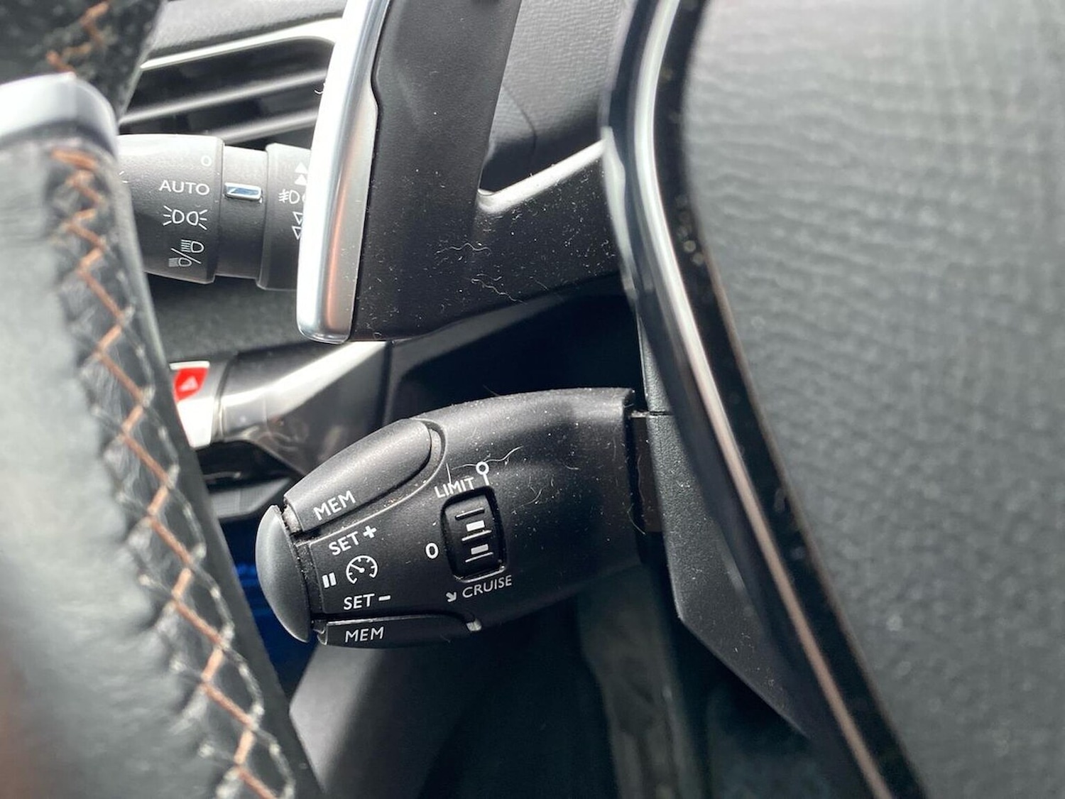 Used Peugeot 3008 2020 for sale - 76963479: Photo 28