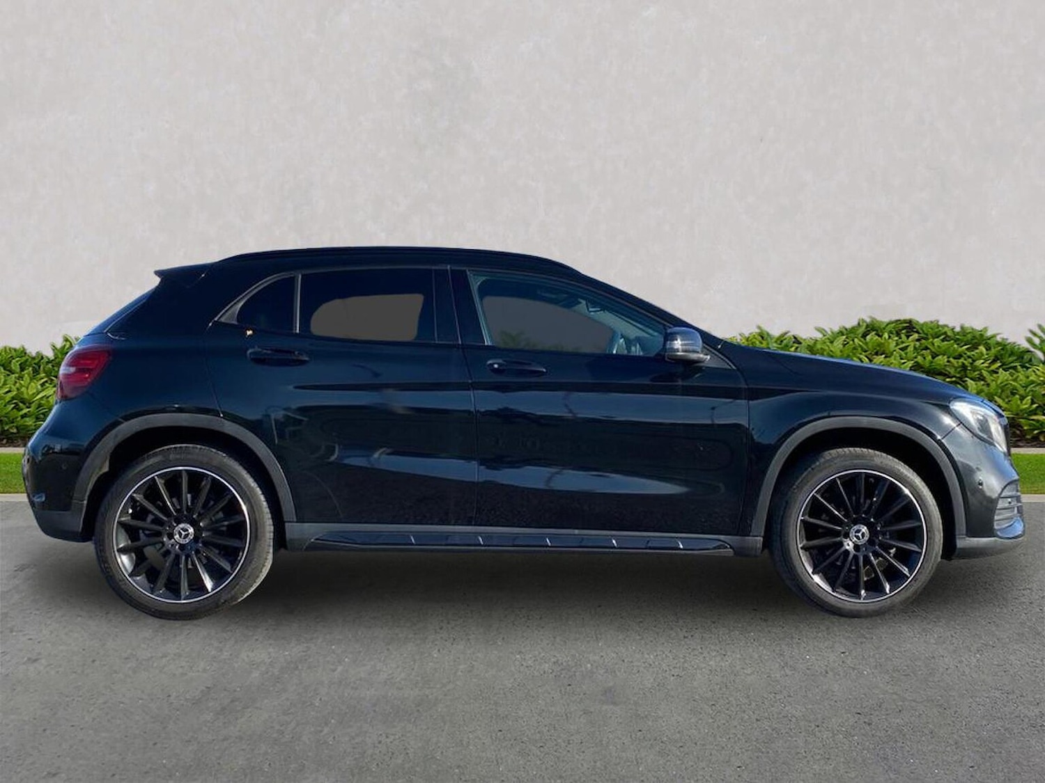 Used Mercedes-Benz GLA 2019 for sale - 76413976: Photo 3