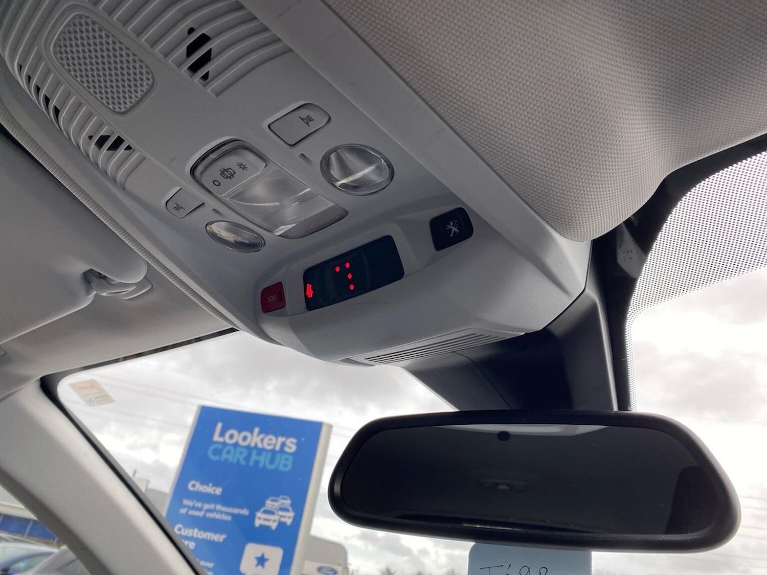 Used Peugeot 3008 2017 for sale - 76578343: Photo 14