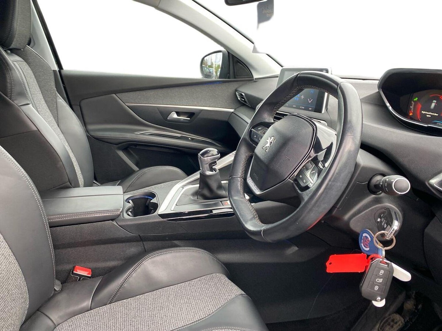 Used Peugeot 3008 2017 for sale - 76578343: Photo 15