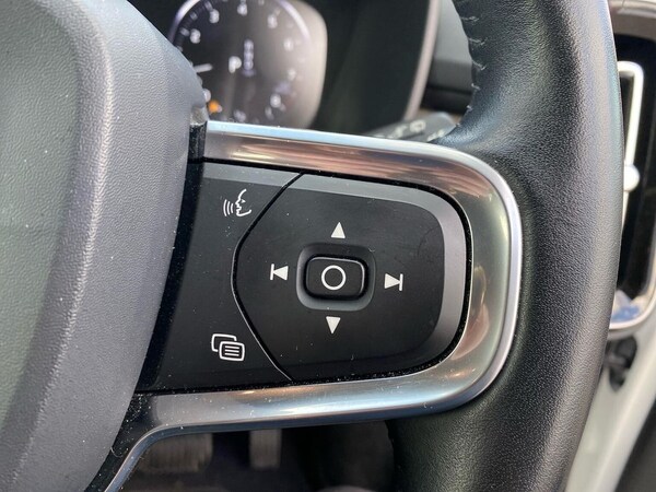 Used Volvo XC40 2020 for sale - 76220423: Photo 27