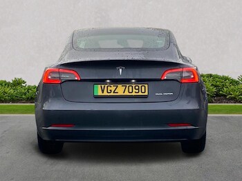 Used Tesla Model 3 2022 for sale - 76963477: Photo