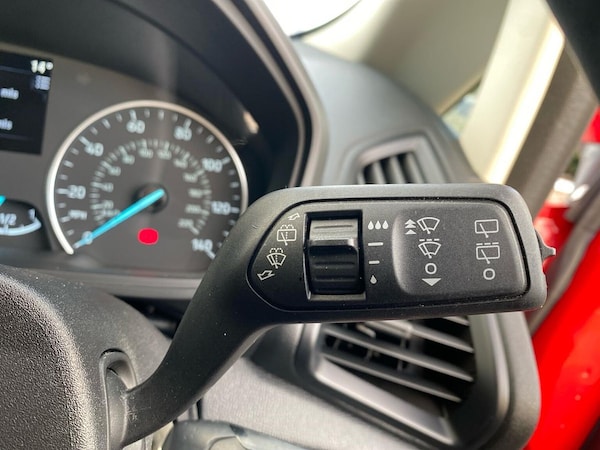 Used Ford Ecosport 2018 for sale - 76219192: Photo 28