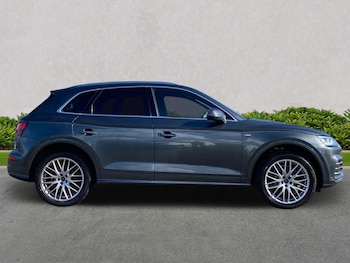 Used Audi Q5 2018 for sale - 76070264: Photo 3
