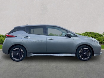 Used Nissan Leaf 2023 for sale - 79563799: Photo