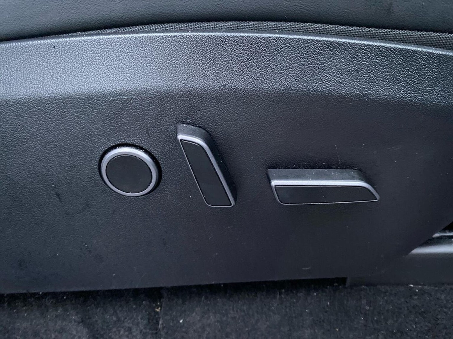 Used Tesla Model Y 2023 for sale - 77845365: Photo 30