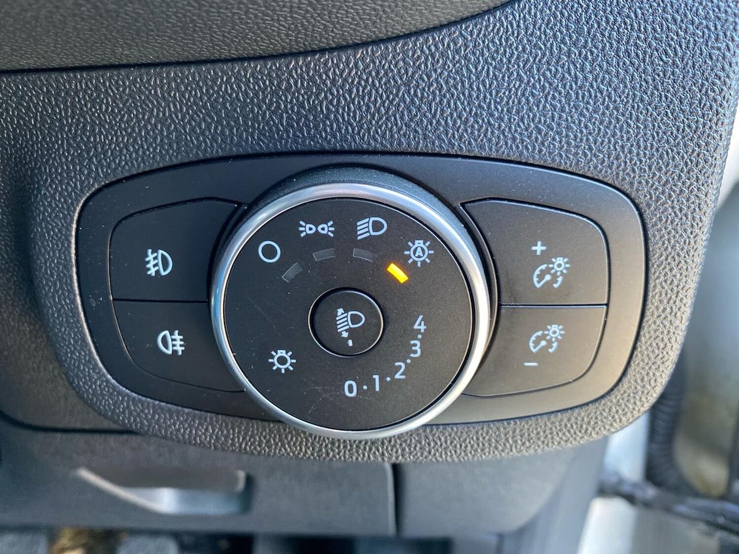 Used Ford Fiesta 2020 for sale - 78192385: Photo 24