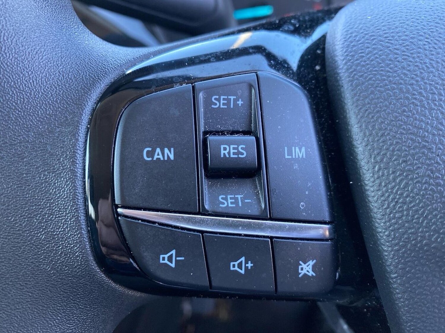 Used Ford Fiesta 2020 for sale - 78192385: Photo 27