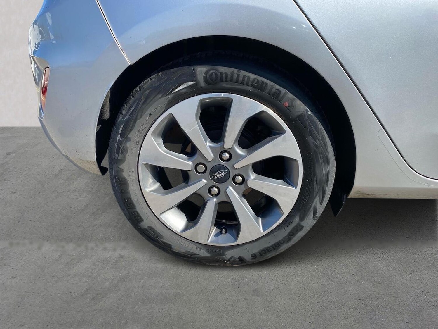 Used Ford Fiesta 2020 for sale - 78192385: Photo 8