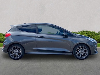 Used Ford Fiesta 2019 for sale - 79445113: Photo