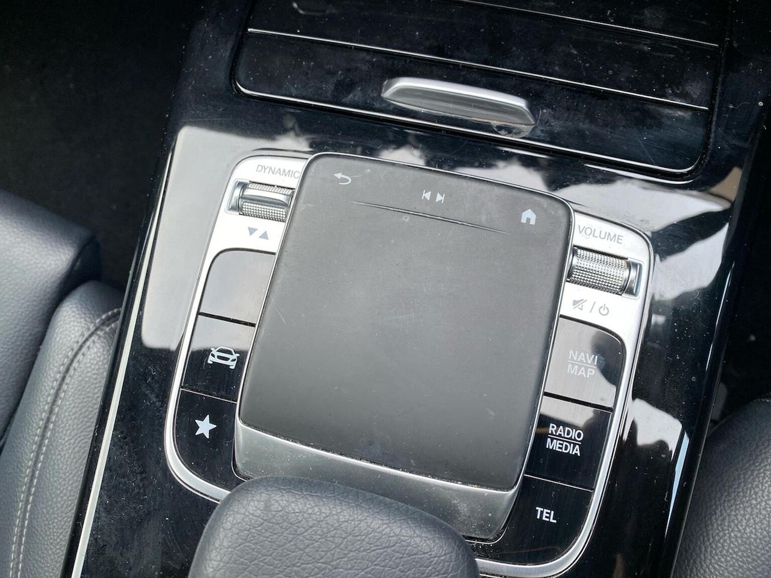 Used Mercedes-Benz A-Class 2018 for sale - 77070000: Photo 27