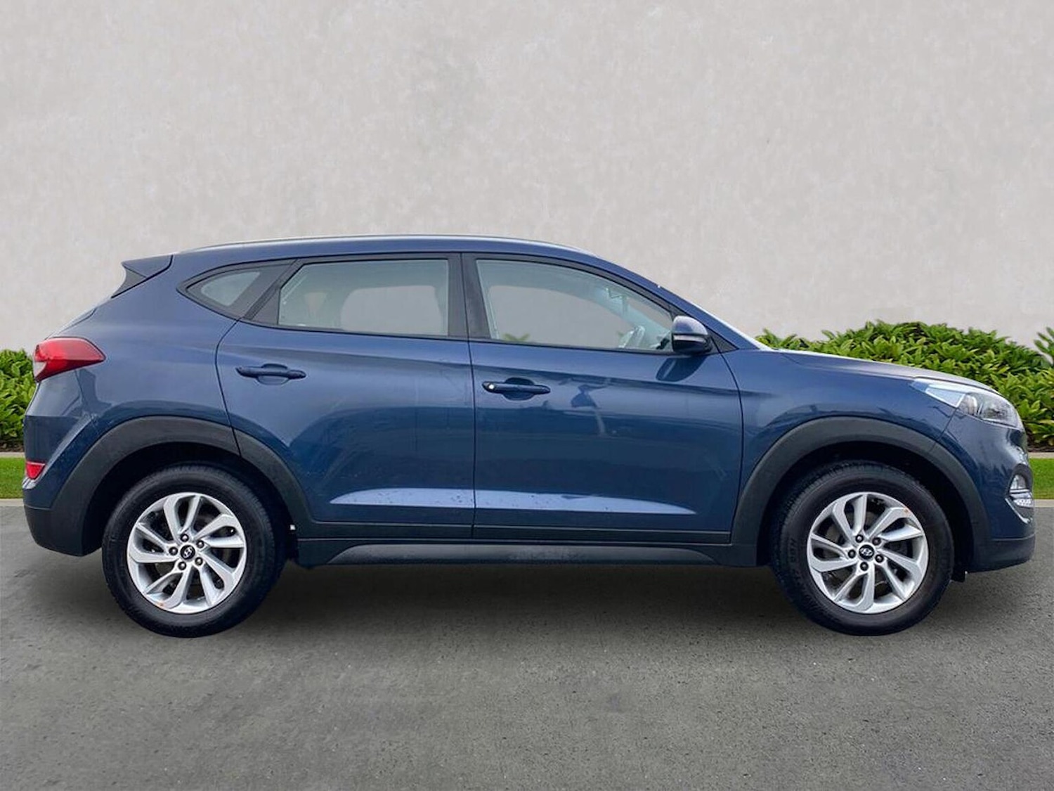 Used Hyundai TUCSON 2017 for sale - 76506183: Photo 3