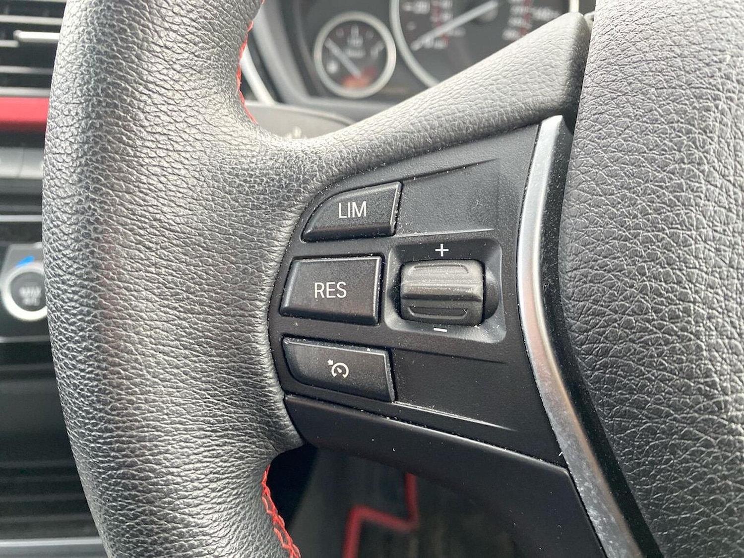 Used BMW 3 Series 2017 for sale - 77062279: Photo 28