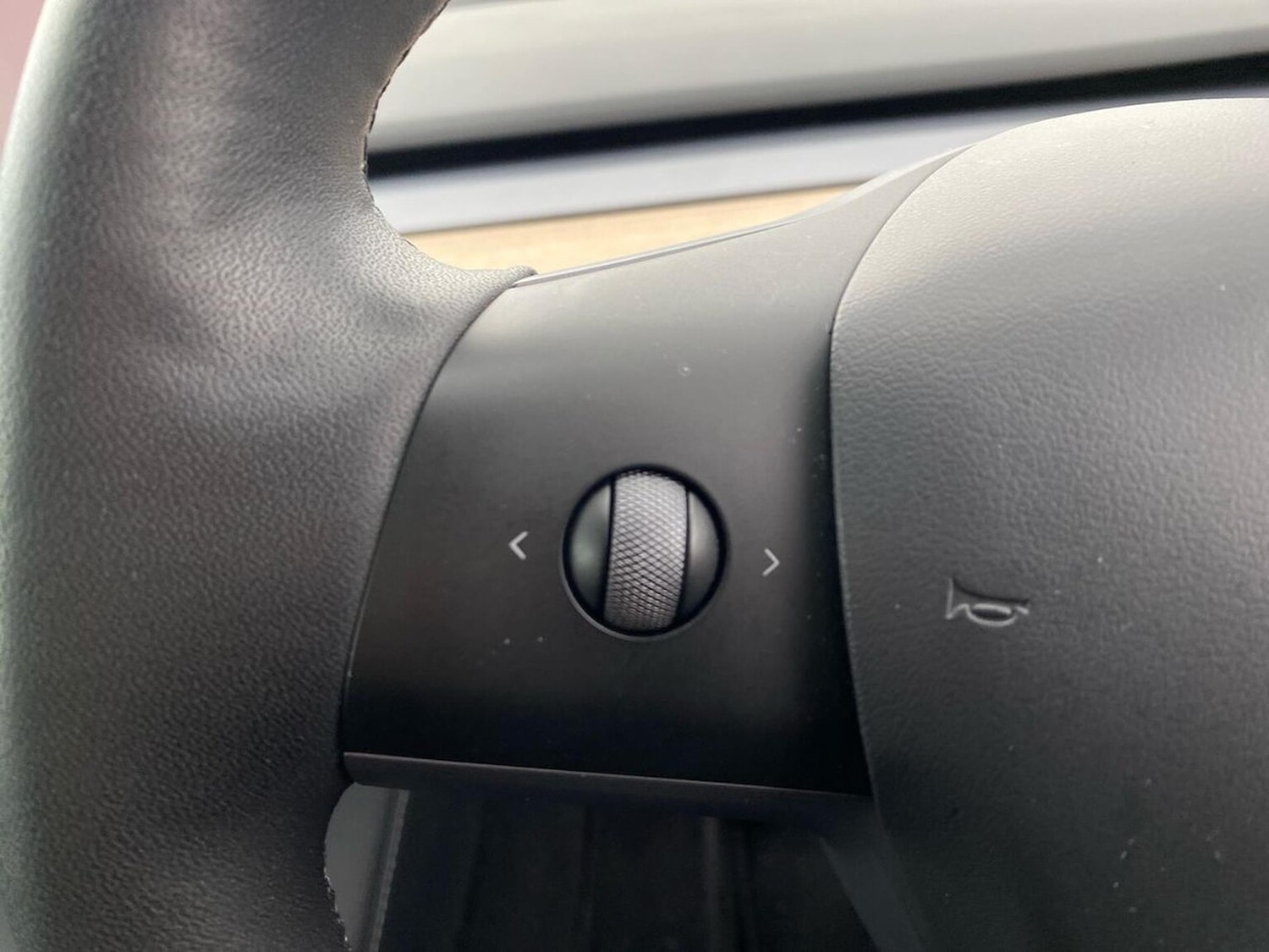 Used Tesla Model Y 2022 for sale - 76449621: Photo 26