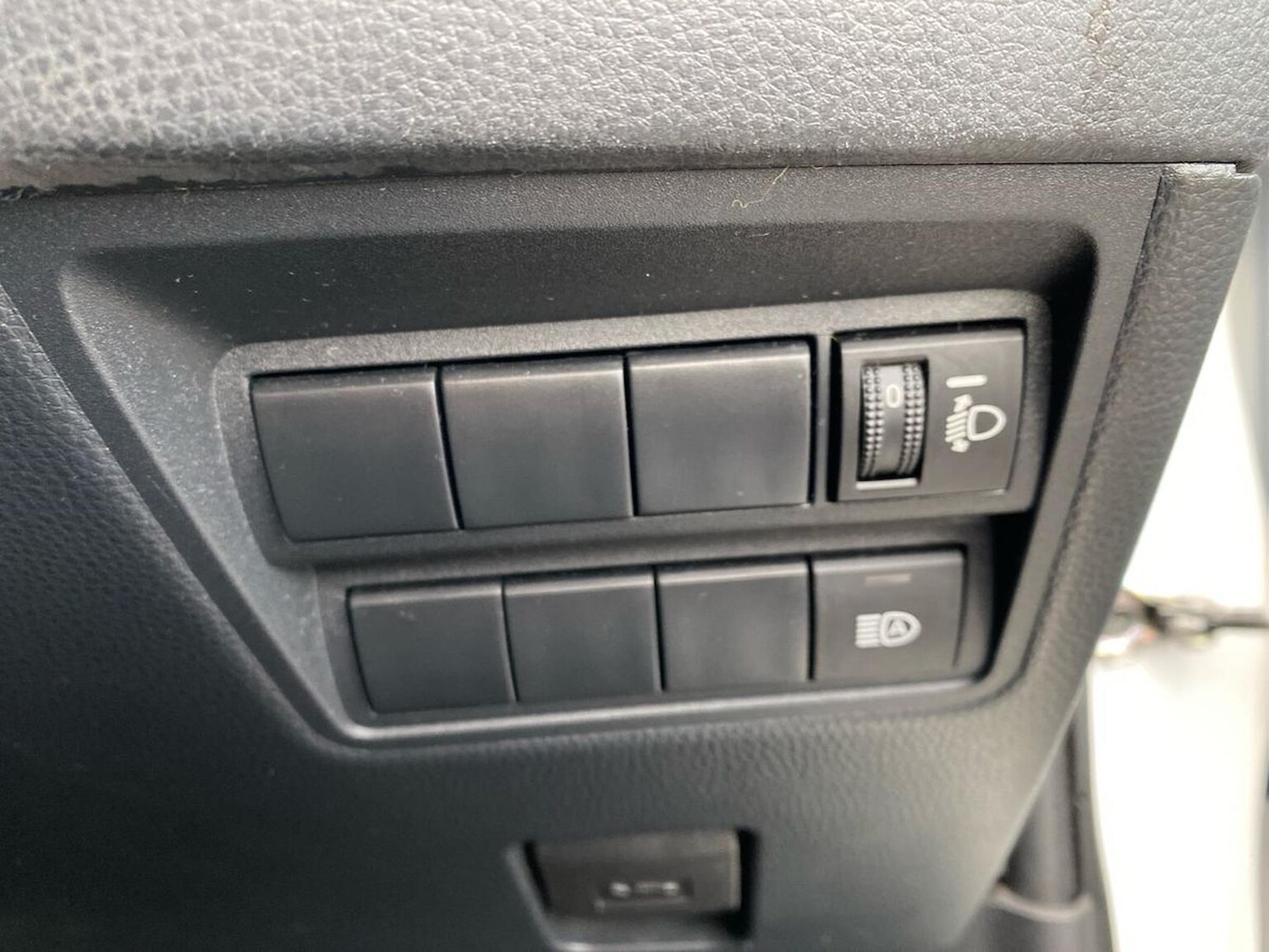 Used Toyota Yaris 2020 for sale - 76316463: Photo 22