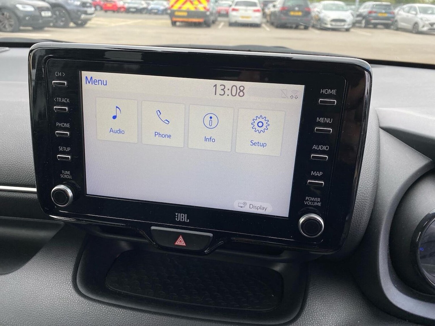 Used Toyota Yaris 2020 for sale - 76316463: Photo 25