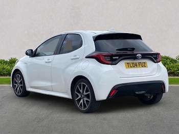 Used Toyota Yaris 2020 for sale - 76316463: Photo